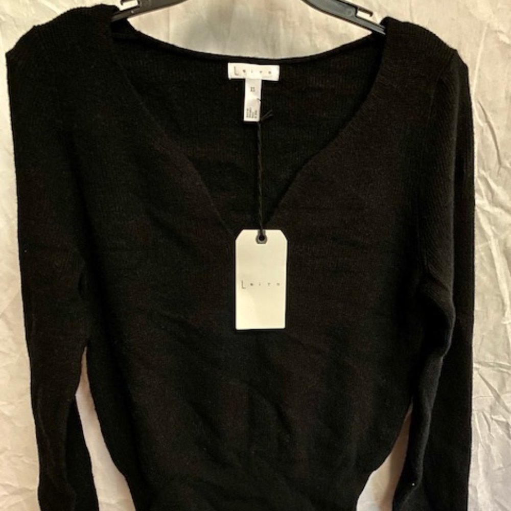 Leith Black V Neck Sweater Sz XS